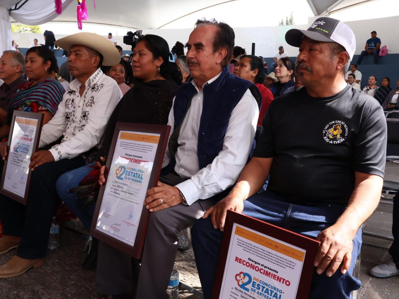  Premian las 109 mejores piezas del Concurso de Artesanías de Zamora 