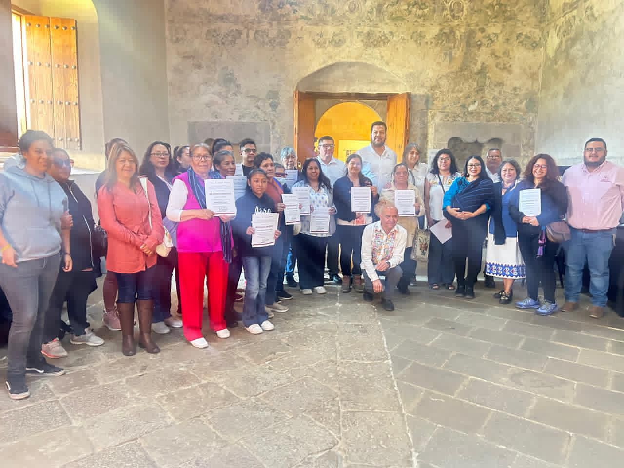 Premian las mejores 22 artesanías de Tzintzuntzan