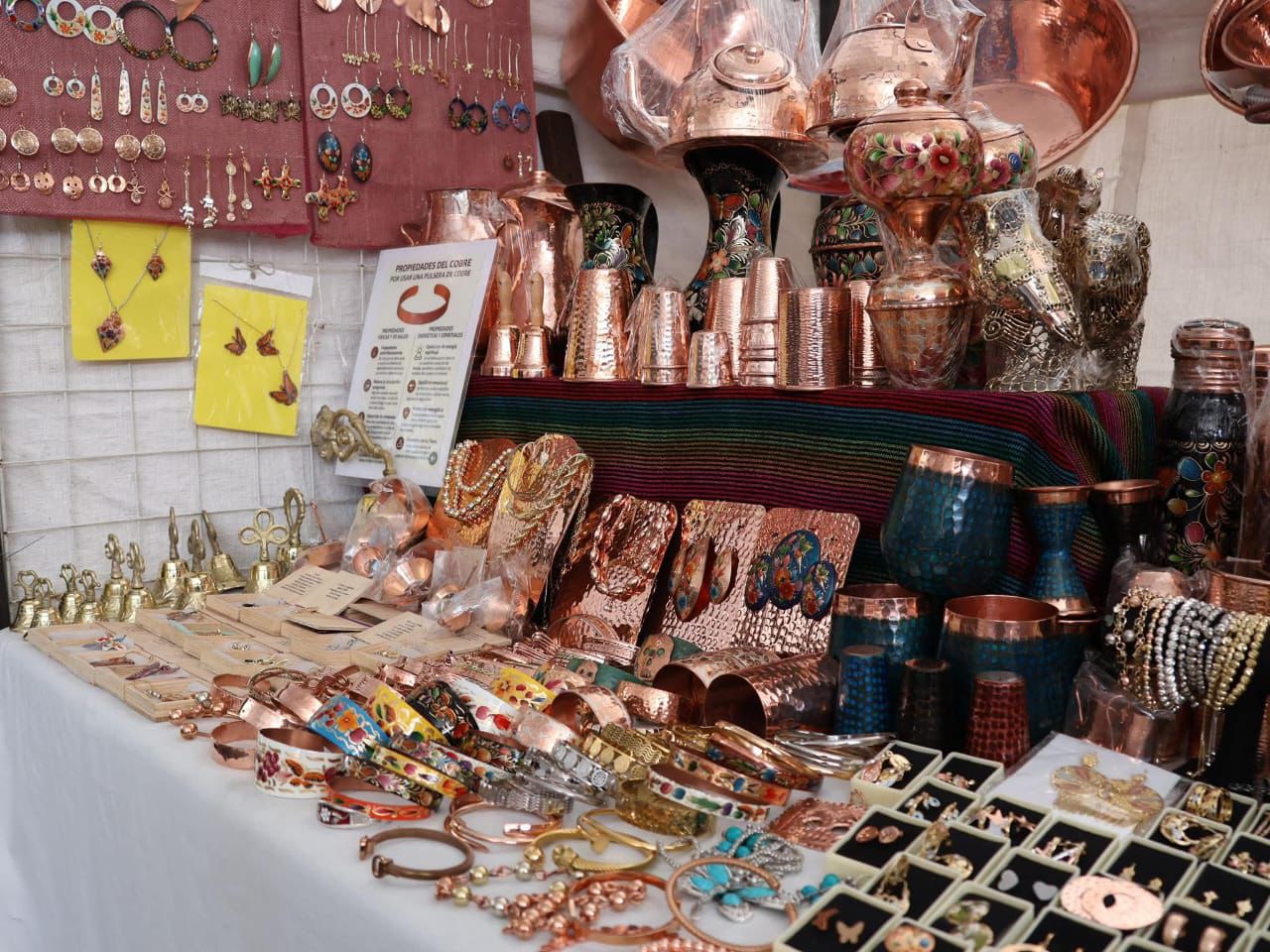 Este fin de semana no te pierdas el tianguis artesanal de Pátzcuaro