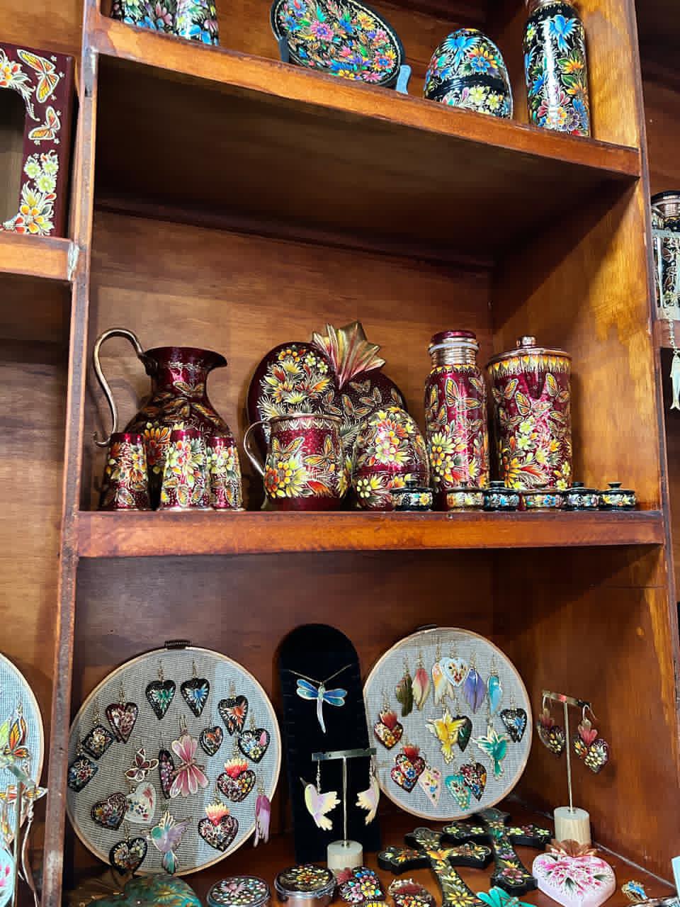 Michoacán lleva su arte popular a vitrinas emblemáticas de la CDMX