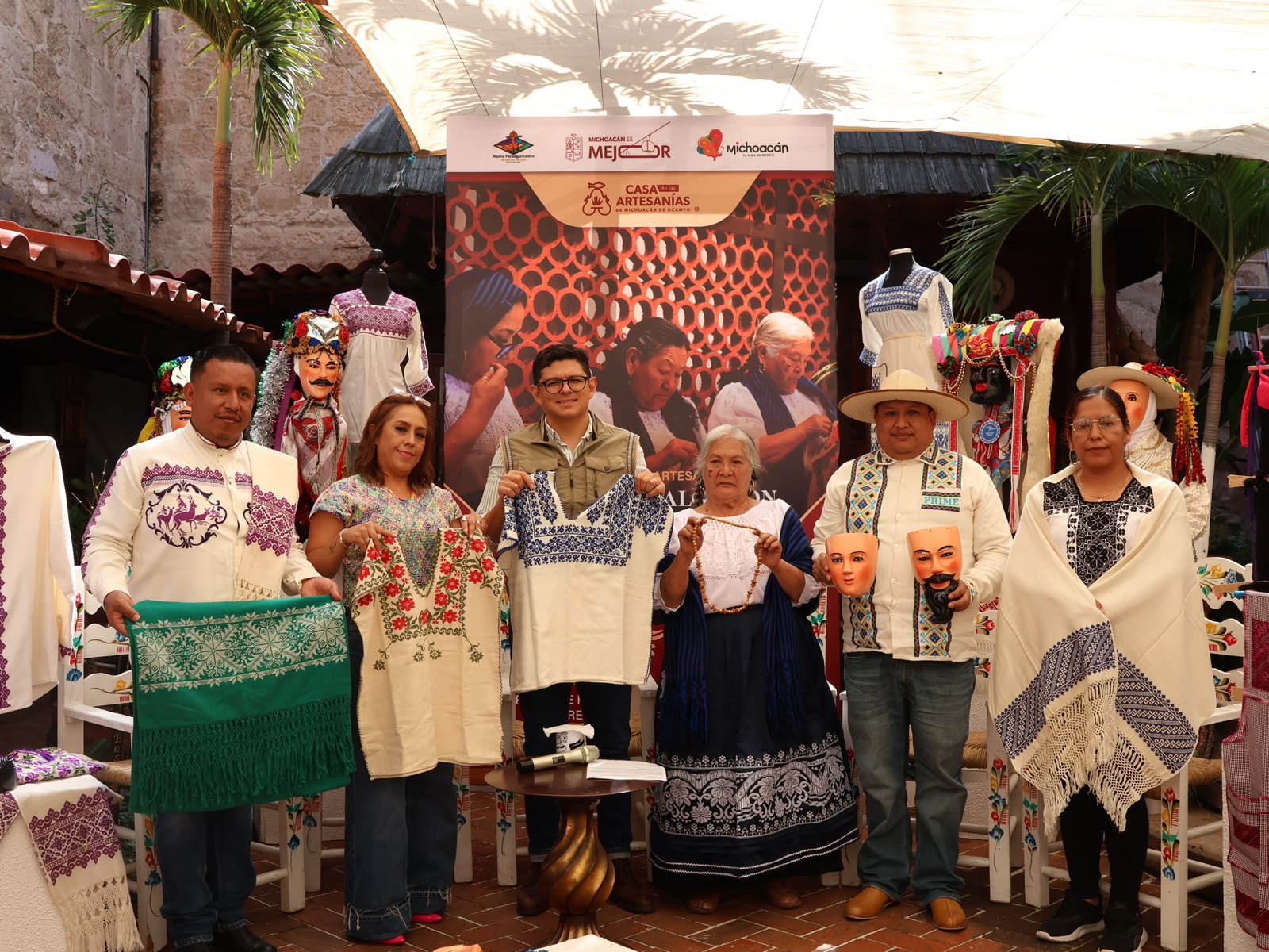 Concurso artesanal de San Juan Nuevo cumple 40 años de preservar la tradición